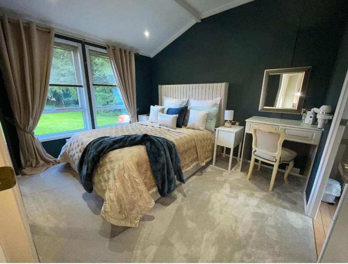 The Lodge At Haggerston Castle Beal エクステリア 写真